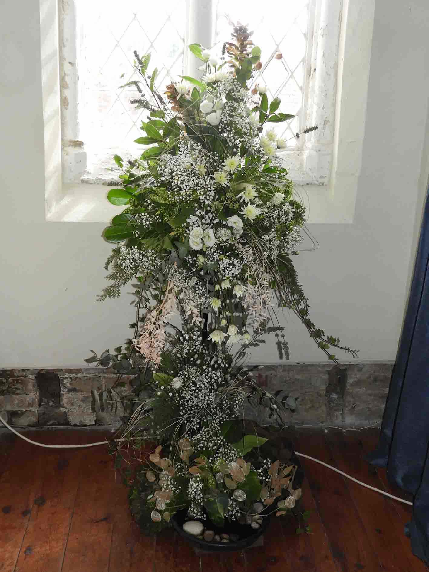 Dagnall Flower Festival 2022 - Photograph © Eileen Bennett 2022